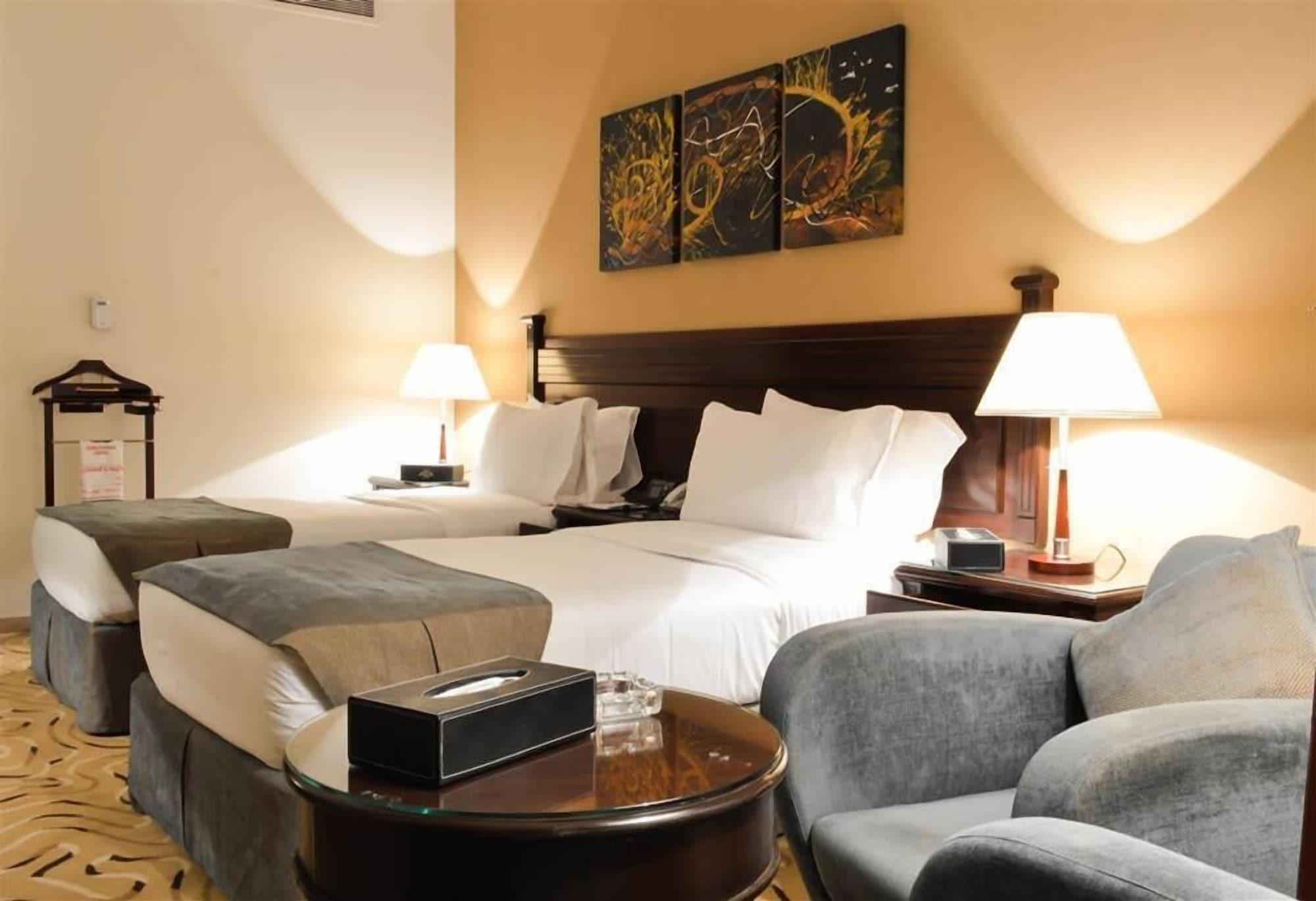 Executives Hotel - Azizia Rijád Kültér fotó