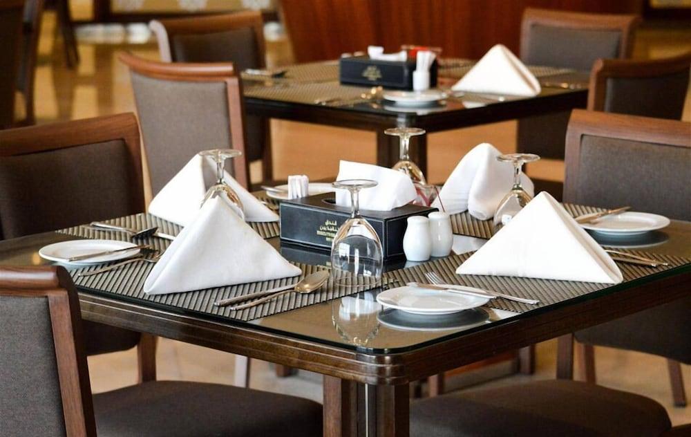 Executives Hotel - Azizia Rijád Kültér fotó