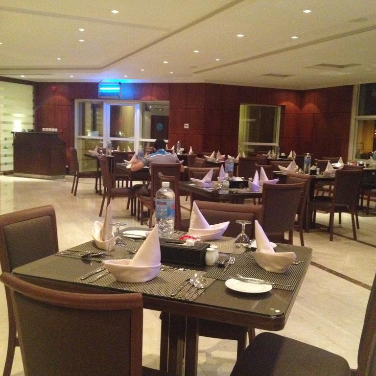 Executives Hotel - Azizia Rijád Kültér fotó