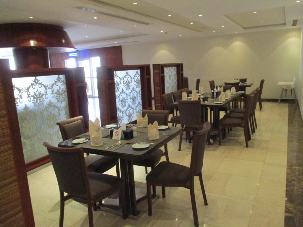 Executives Hotel - Azizia Rijád Kültér fotó